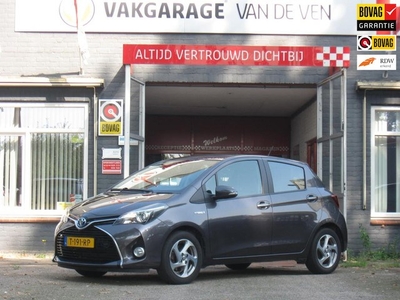 Toyota Yaris 1.5 Hybrid Lease Automaat, stoel verwarming