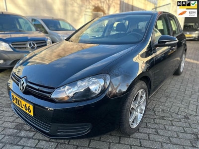 Volkswagen Golf 1.4 Easyline Bj:2009 Stoelverwarming Airco