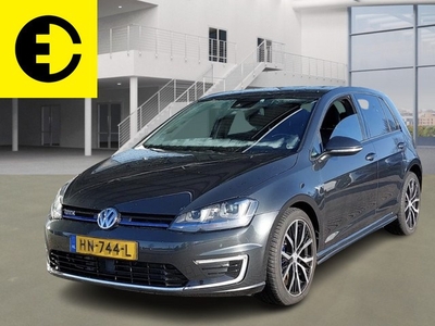 Volkswagen Golf 1.4 TSI GTE 17 inch Full Led Orig.NL