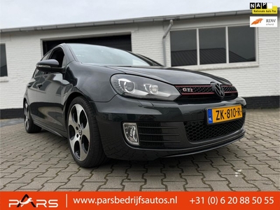 Volkswagen Golf 2.0 GTI Automaat 5DRS 211PK Airco Elk.