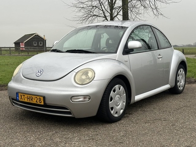 Volkswagen New Beetle 2.0 Highline NL AUTO * NAP * Rijdt