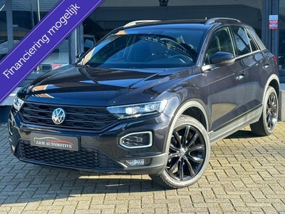 Volkswagen T-Roc 1.5 TSI Sport Black pakket/virtuel/Led/navi