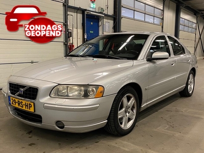 Volvo S60 2.0T SummumNavigatieAutomaatLederClimate