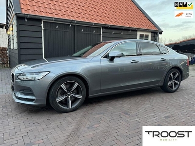 Volvo S90 2.0 T4 Momentum+ R-design 18