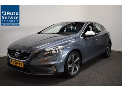 Volvo V40 T3 150pk R-Design/ Trekhaak/ Cruise/ Navi/ Clima