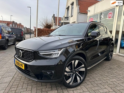 Volvo XC40 2.0 B3 Ultimate BrightPanoLuxe