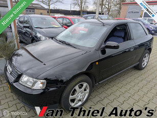 Audi A3 1.6 Attraction airco