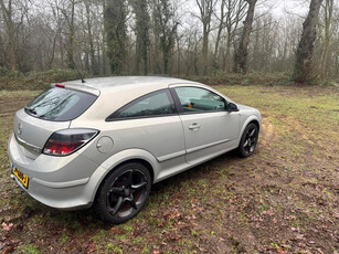 Opel Astra GTC 1.6 Business