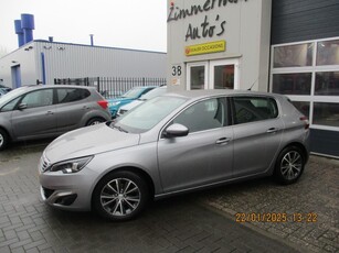 Peugeot 308 1.2 Pure Tech Allure Navi/ Trekhaak!