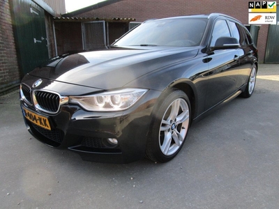 BMW 3-serie Touring 325d Msport High Executive navi pano1eig