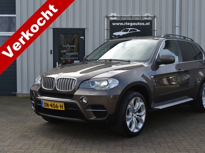 BMW X5 xDrive50i High Executive Automaat M Pakket. Panorama dak, Trekhaak, Navigatie!