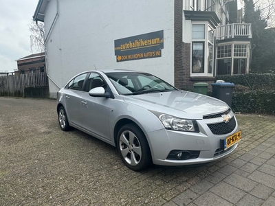 Chevrolet Cruze 1.8 LT