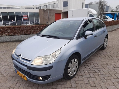 Citroen C4 1.6-16V Ligne Prestige