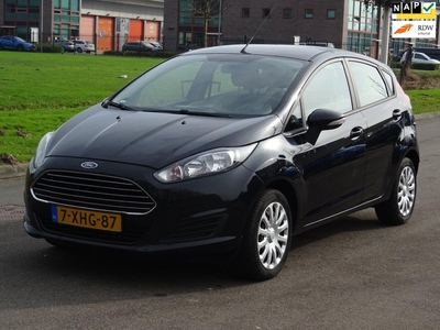 Ford Fiesta 1.0 Style 5DRS NAP/NAVI/AIRCO/APK 02-2025