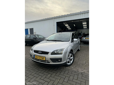 Ford Focus 2.0-16V Futura | Airco | Nw Koppeling | Nw APK