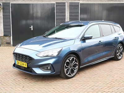 Ford Focus Wagon 1.0 EcoBoost ST Line Business Stoel, voorruit en Stuurverwarming | Carplay | PDC |