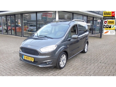 Ford Tourneo Courier Benzine