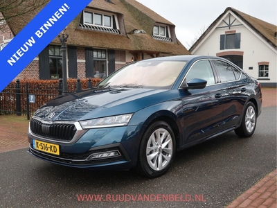 Škoda Octavia e-TSI ACC/FULL-LED/KEYLESS/VIRTUAL/DAB/SMARTLINK