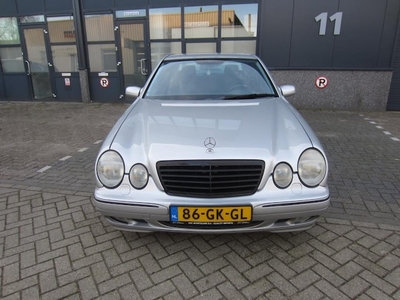 Mercedes-Benz E-klasse Benzine