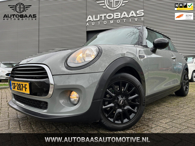 Mini 1.5 Cooper Business NL-AUTO | NAP | NAVI | AIRCO | 16INCH ZWARTE VELGEN | ZWART DAK |