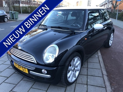 MINI Mini 1.6 Cooper Chili automaat airco apk (bj 2004)