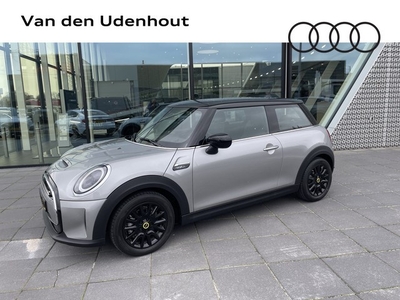 MINI Mini Electric Camden Edition 33 kWh Navigatie