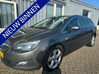 Opel Astra Sports Tourer 1.4 Cosmo