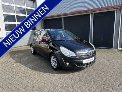 Opel Corsa 1.4-16V Design Edition (bj 2013)