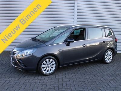 Opel Zafira Tourer 1.4 Innovation 7p. 7-Zits| Navigatie| Telefoon functie| Metallic lak| Lichtmetalen velgen| AGR stoelen| Parkeersensoren v/a| Dealer onderhouden