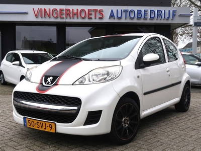 Peugeot 107 1.0-12V * Luxe XS Premium Pack * 5-deurs Benzine * Airco * Bleu Tooth * Striping * Centrale Vergrendeling * Velgen * Armsteun *