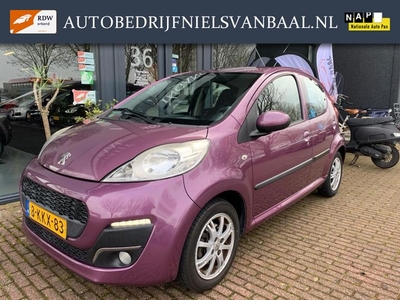 Peugeot 107 1.0 Active Airco/5-Drs/Dealer Onderhouden/Trekh.