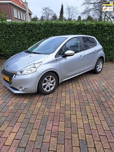 Peugeot 208 1.2 VTi Style AIRCO/cruise