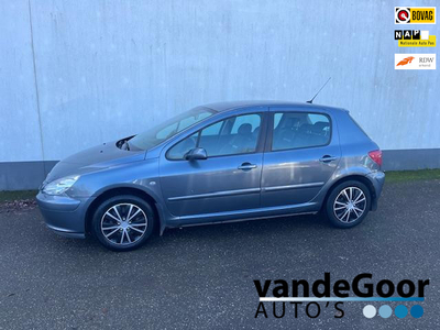 Peugeot 307 2.0-16V XSI, '05, 197000 KM, MET EEN APK TOT MAART '25 !