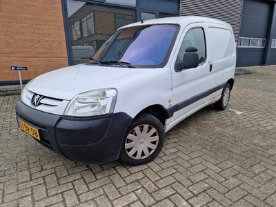 Peugeot Partner 170C 2.0 HDI Avantage airco trekhaak 100%