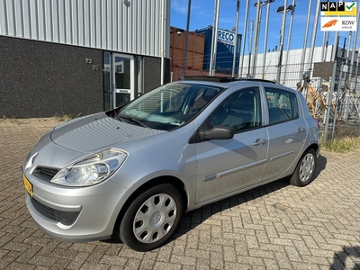 Renault Clio 1.2-16V Expression Panorama 2007 Grijs 5 Deurs