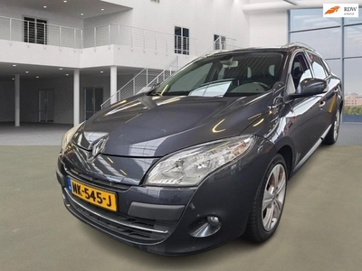 Renault Mégane Estate 1.4 TCe Dynamique PANO PSENSOR CRUISE AIRCO 2 X SLEUTELS TREKHAAK