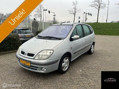 Renault Scenic 2.0-16V Dynamique