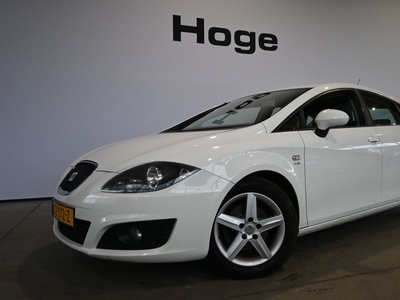 SEAT Leon 1.4 TSI Businessline Airco ECC Cruise control Licht metaal Inruil mogelijk