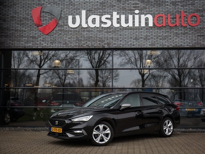 SEAT Leon Sportstourer 1.5 eTSI FR , Adap. cruise, Virtual cockpit, Carplay, Trekhaak,