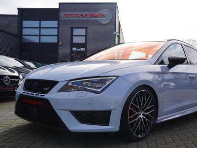 Seat LEON ST 2.0 TSI Cupra 290 Performance | Panorama | 290PK | Achteruitrijcamera | Dynamisch onderstel | Maxton Design | ACC |