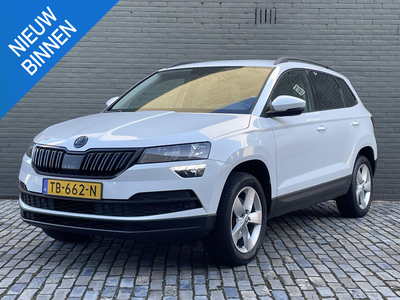 SKODA KAROQ 1.0 TSI AMBITION BUSINESS I TREKHAAK I NAVI I APPLE/ANDRIOD AUTO I P-CAMERA I DEALER ONDRHOUDEN