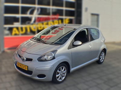 Toyota Aygo 1.0-12V Comfort 5Drs - Apple CarPlay / Navigatie I Airco I Sport velgen I Comfort pakket I Nwe APK 03-2025