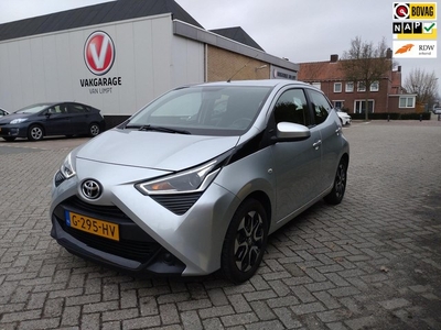 Toyota Aygo 1.0 VVT-i x-play