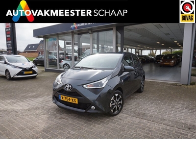 Toyota Aygo 1.0 VVT-i x-play limited ,automaat , inclusief 12 mnd bovag garantie