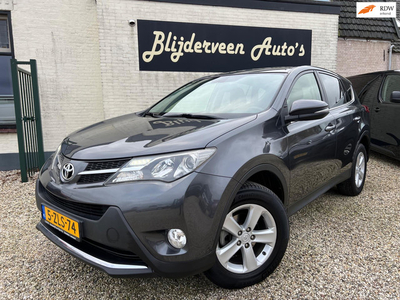 Toyota RAV4 2.2D Executive Business 4WD * Automaat / Camera / Leer / Navi / Stoelverwarming *