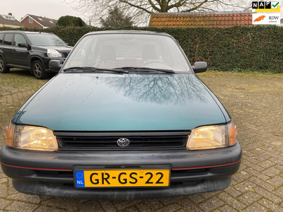 Toyota Starlet 1.3iMET ORIGINEEL 62105 KM MET NAP-PAS. BIJZONDER MOOI EXEMPLAAR, YOUNGTIMER