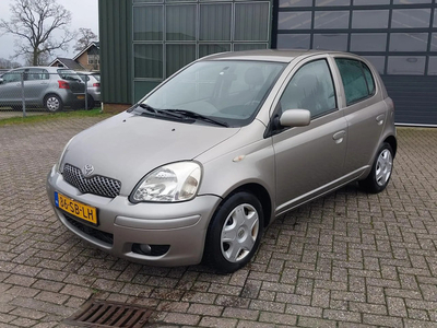 Toyota Yaris 1.3 VVT-i S-Line !! EXPORTKOOPJE 5-DRS + AIRCO !!