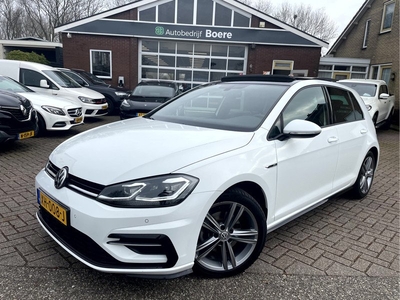 Volkswagen Golf 1.5 TSI Highline Bns R-Line Panoramadak, Virt.Cockpit,, Apple Carplay