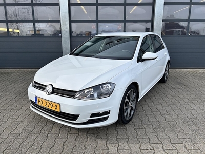 Volkswagen Golf Benzine