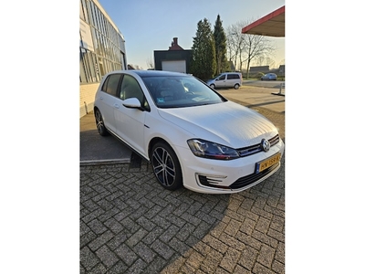 Volkswagen Golf Benzine